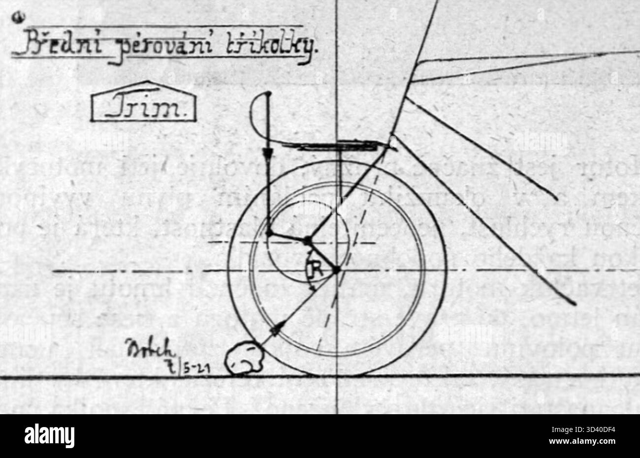Le Trimobil ibrava 1921 est équipé d'un système de suspension à fourche avant, démontrant les premiers développements de la technologie de suspension des véhicules, qui font partie de l'évolution du transport léger en Tchécoslovaquie. Banque D'Images