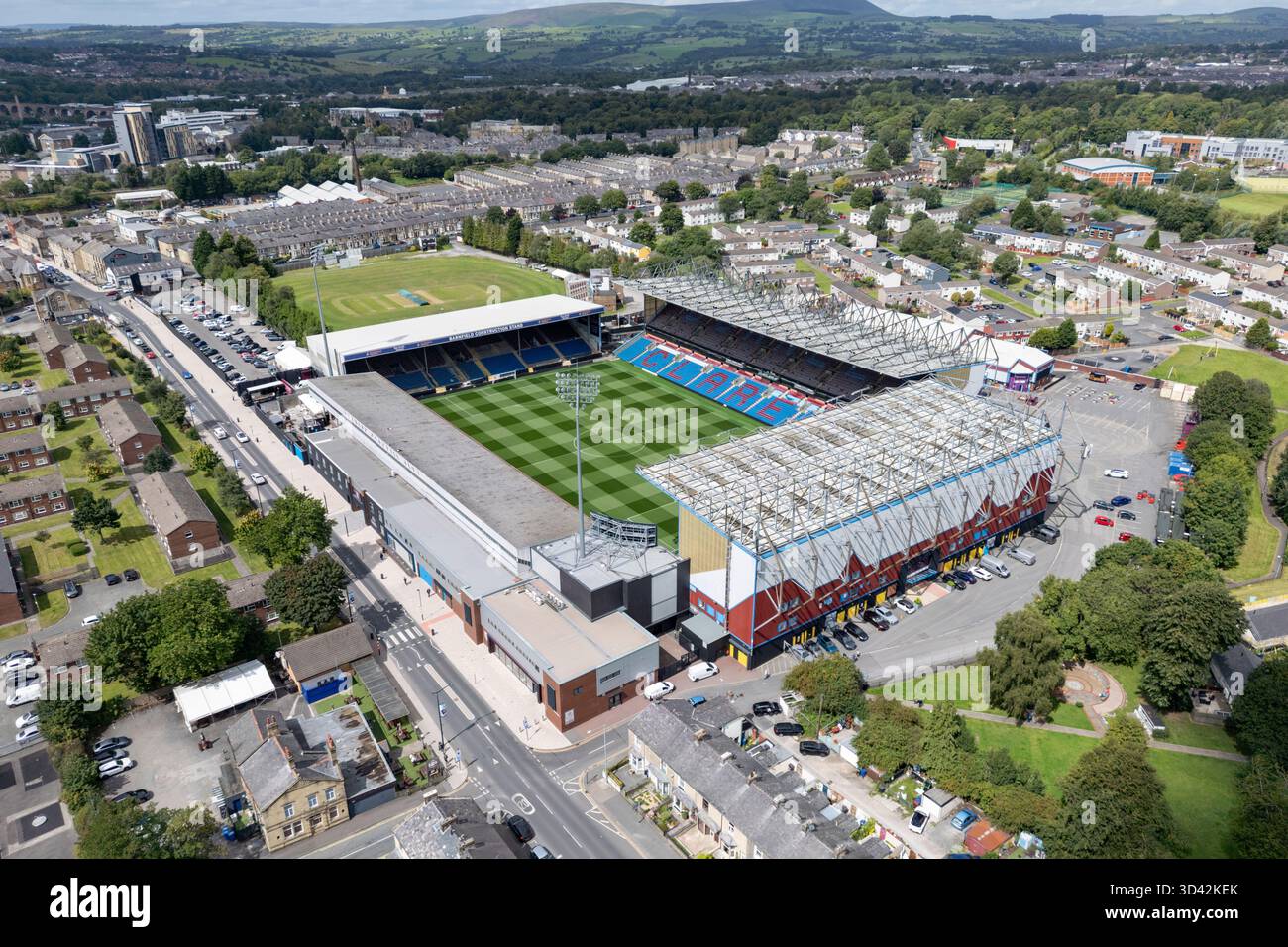 Vue aérienne de Turf Moor, terrain du Burnley FC, Burnley, Lancashire, Royaume-Uni. Banque D'Images