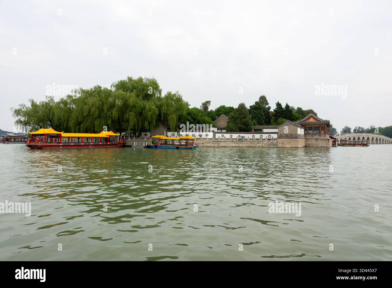 Lac Kunming près du Palais d'été à Pékin, Chine. Banque D'Images