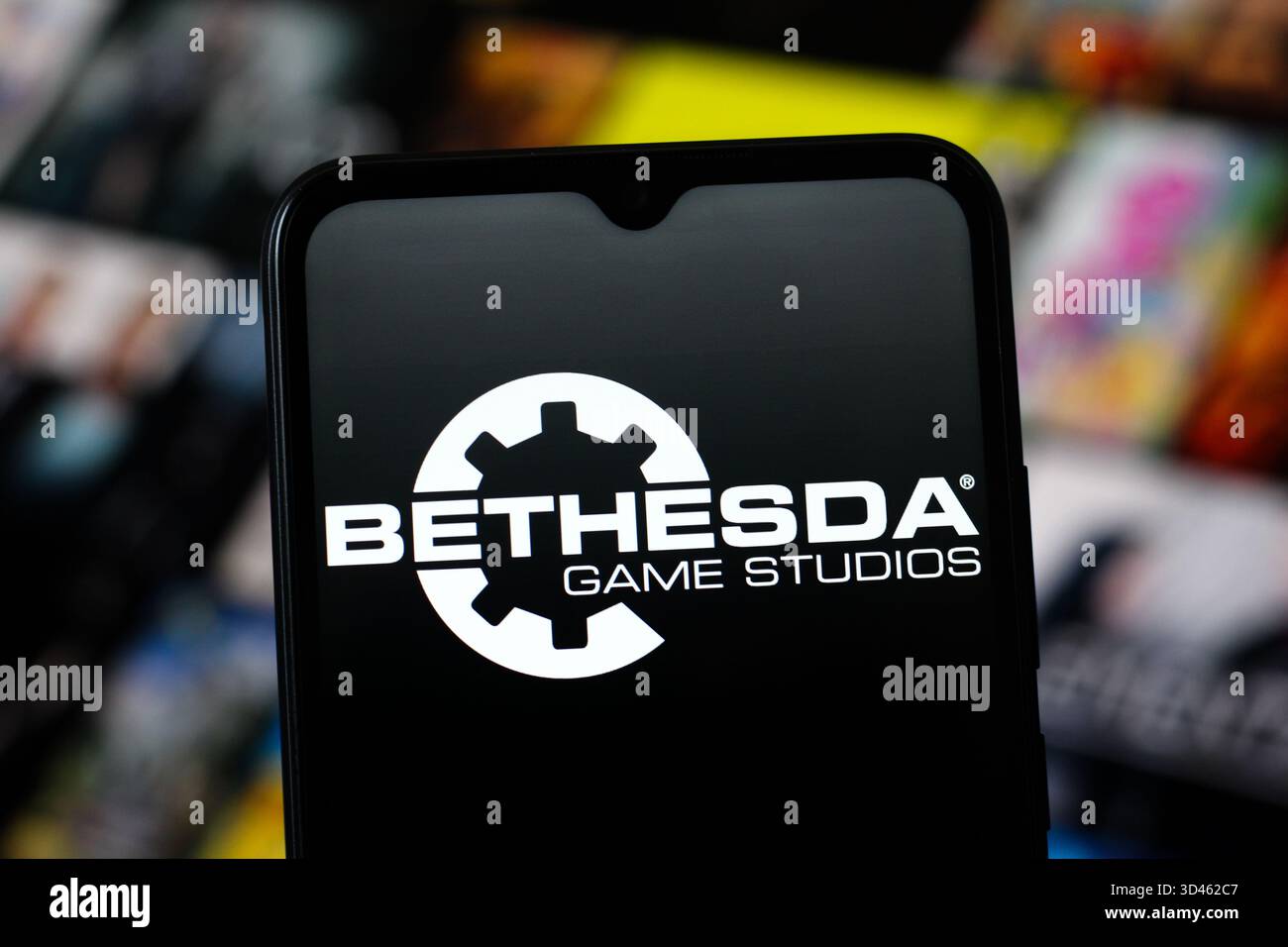 Canada. 8 novembre 2025. Dans cette illustration photo, le logo de Bethesda Game Studios est affiché sur l'écran d'un smartphone. (Crédit image : © Thomas Fuller/SOPA images via ZUMA Press Wire) USAGE ÉDITORIAL SEULEMENT ! Non destiné à UN USAGE commercial ! Banque D'Images