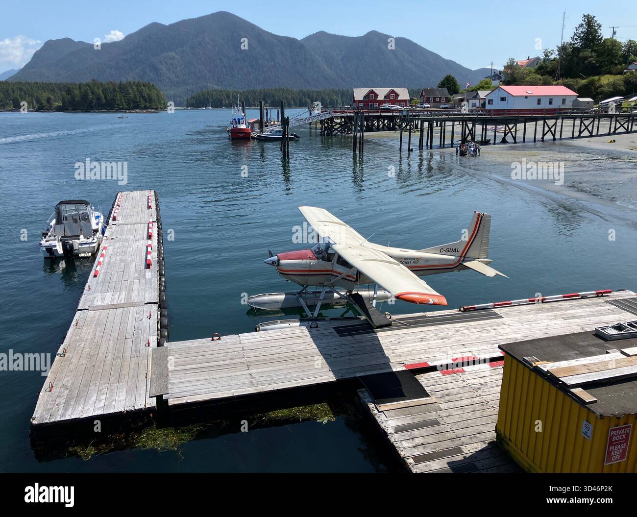 Base d'hydravions de Tofino dans le port de Tofino. Tofino, Île de Vancouver, Colombie-Britannique, Canada Banque D'Images