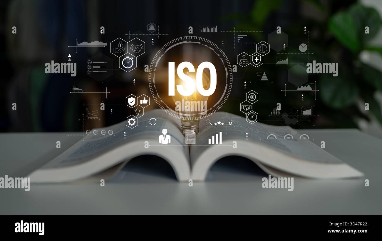 Le concept de certification ISO pour les normes internationales de gestion de la qualité. L'invention concerne un système permettant d'assurer la qualité, l'efficacité et le processus métier Banque D'Images