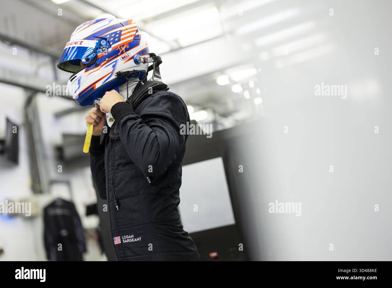 SARGEANT Logan (usa), Proton Competition, Ford Mustang LMGT3 #77, LM GT3, action lors du Rookie test 2025 du Championnat du monde d'Endurance FIA 2025, le 9 novembre 2025 sur le circuit international de Bahreïn à Sakhir, Bahreïn Banque D'Images