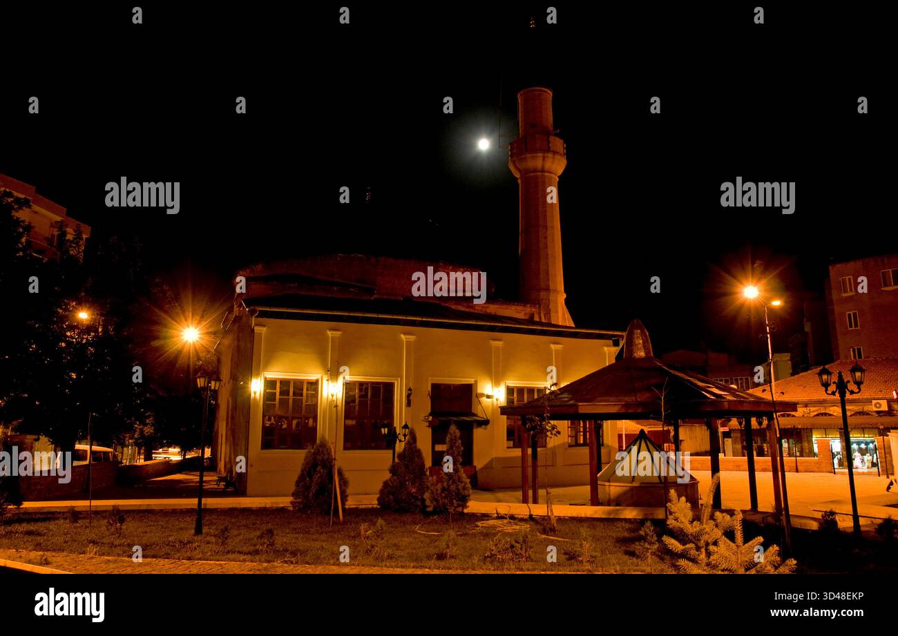 Située à Kirklareli, en Turquie, la mosquée Hizir Bey a été construite en 1383. Banque D'Images