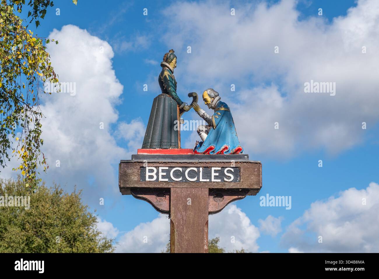 Beccles panneau de la ville montrant la reine Elizabeth I présentant une charte. Beccles, Suffolk, East Anglia, Royaume-Uni. Banque D'Images