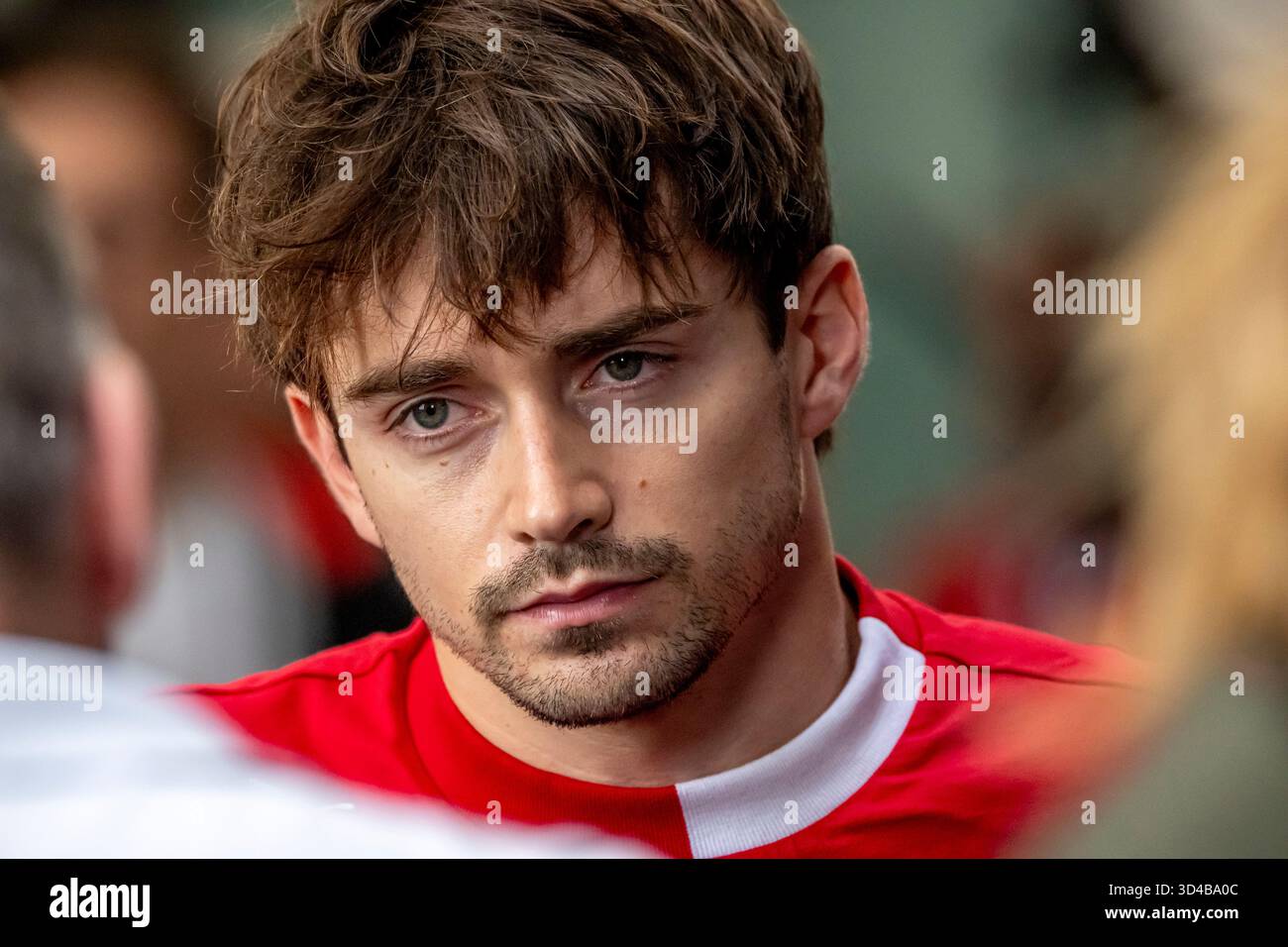 Sao Paulo, Brésil, 09 novembre 2025, Charles Leclerc, de Monaco, concourt pour Ferrari. Le jour de la course du Grand Prix de Sao Paulo 2025, qui se déroule à Sao Paulo, au Brésil. Crédit : Michael Potts/Alamy Live News Banque D'Images