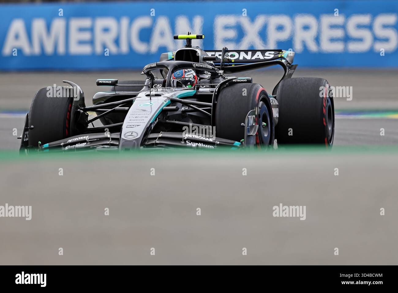Sao Paulo, Brésil. 9 novembre 2025. Kimi Antonelli (ITA) Mercedes AMG Petronas F1 Team W16 lors du Grand Prix de F1 du Brésil à Autodromo Jose Carlos Pace le 09 novembre 2025 à Sao Paulo, Brésil. Photo : Heuler Andrey/DiaEsportivo/Alamy Live News crédit : DiaEsportivo/Alamy Live News Banque D'Images