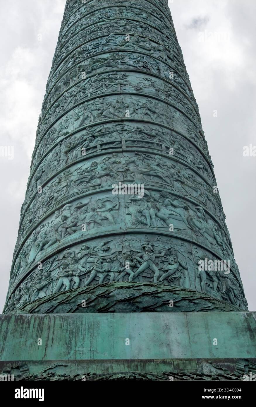 Colonne Venodme sur la place Vendôme commémore la victoire de Napoléon Bonapartes à la bataille d'Austerlitz 1810 Banque D'Images