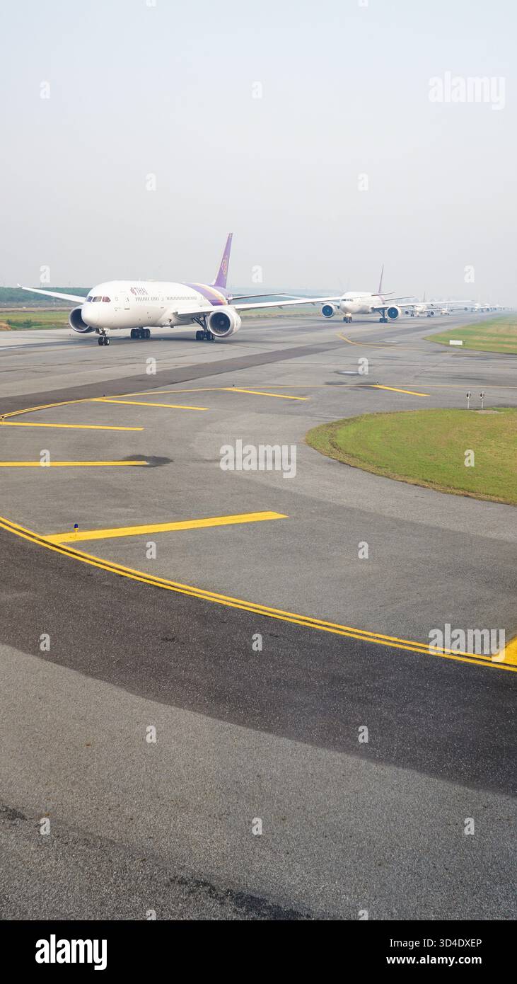 23 décembre 2018, aéroport Suvarnabhumi de Bangkok, AIRPlan décollant de la ligne Banque D'Images