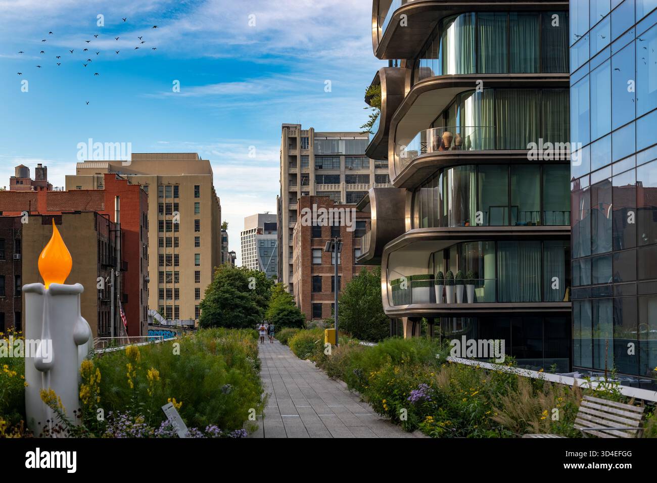 New York City, NY, États-Unis - le célèbre chemin linéaire High Line Park à Manhattan. Banque D'Images