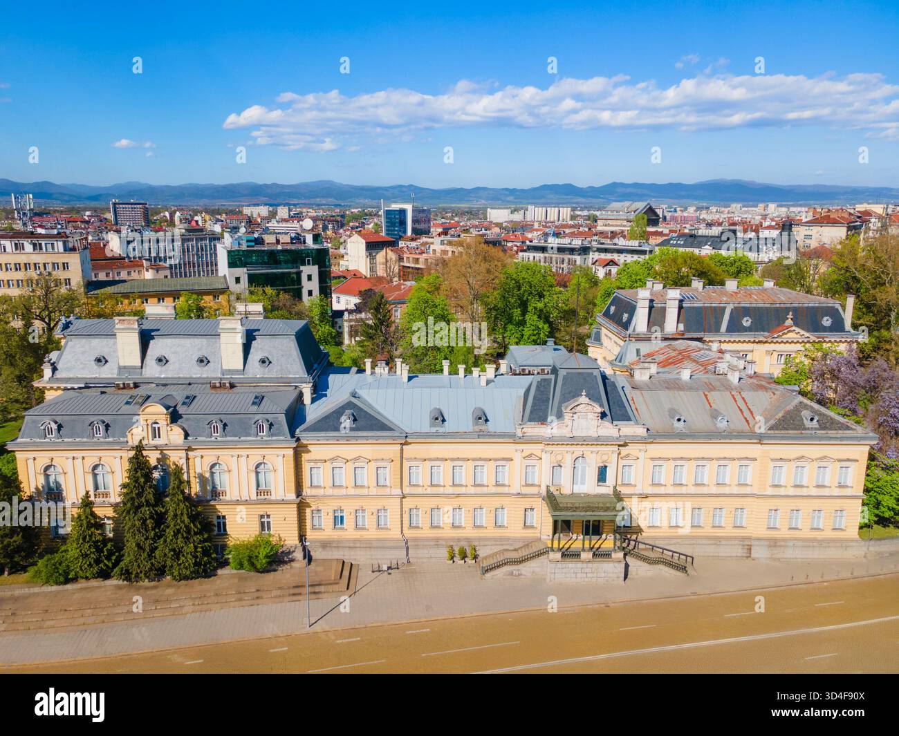 La National Art Gallery vue panoramique aérienne à Sofia. Sofia est la capitale et la plus grande ville de Bulgarie. Banque D'Images