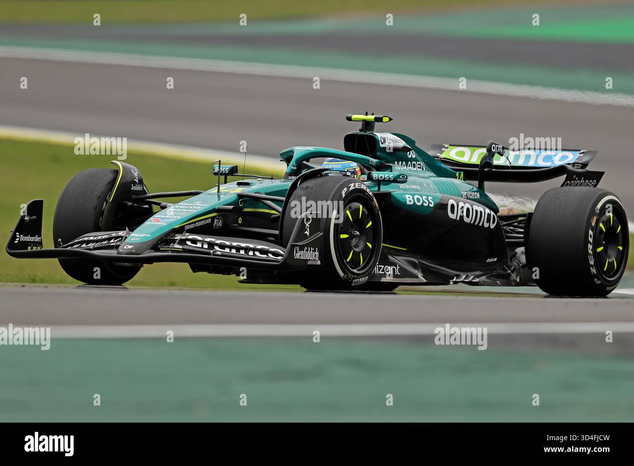 Sao Paulo, Brésil. 9 novembre 2025. Fernando Alonso (ESP) Aston Martin Aramco AMR25 Mercedes lors du Grand Prix F1 du Brésil à Autodromo Jose Carlos Pace le 09 novembre 2025 à Sao Paulo, Brésil. Photo : Heuler Andrey/DiaEsportivo/Alamy Live News crédit : DiaEsportivo/Alamy Live News Banque D'Images