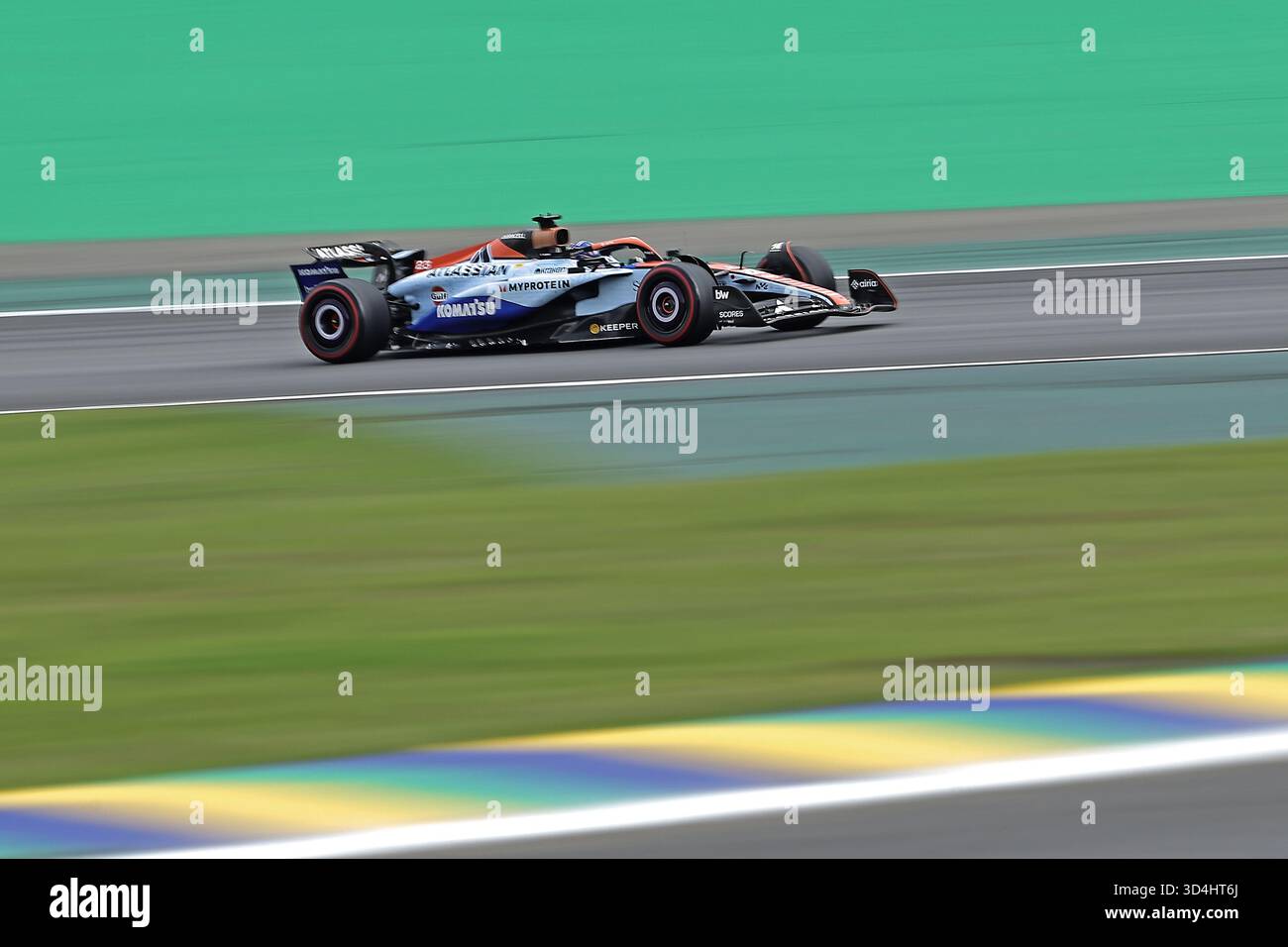 Sao Paulo, Brésil. 8 novembre 2025. Alexander Albon (THA) Atlassian Williams Racing FW47 Mercedes lors de la journée de qualification du Grand Prix F1 du Brésil à Autodromo Jose Carlos Pace le 08 novembre 2025 à Sao Paulo, Brésil. Photo : Heuler Andrey/DiaEsportivo/Alamy Live News crédit : DiaEsportivo/Alamy Live News Banque D'Images