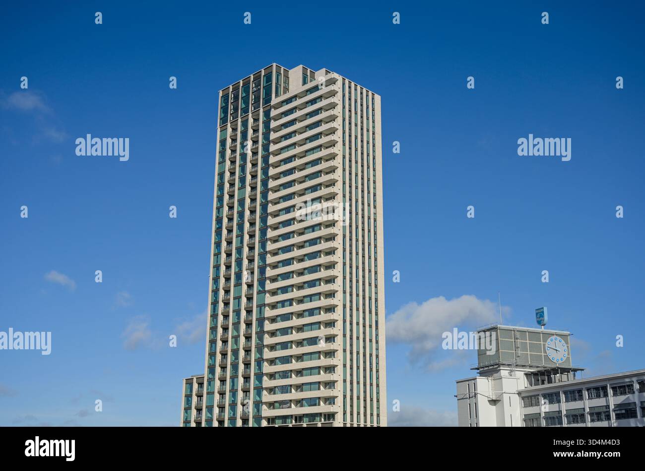 Toren Niko, Wohnturm, Hochhaus, Wohnhaus, ehemaliges Philips-Gelände Strijp-S, Eindhoven, Niederlande Banque D'Images