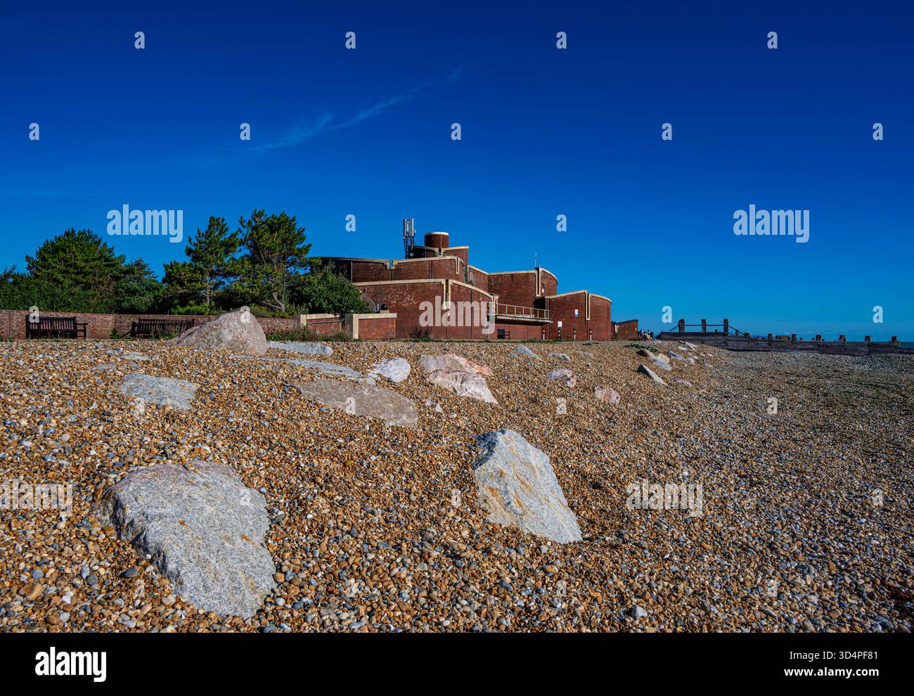 La forteresse comme construction des travaux de traitement des eaux usées à Eastbourne Banque D'Images