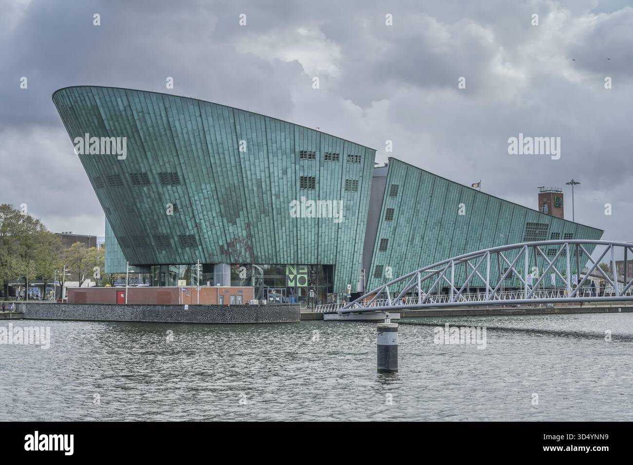 NEMO Science Museum, Oosterdok, Amsterdam, pays-Bas Banque D'Images
