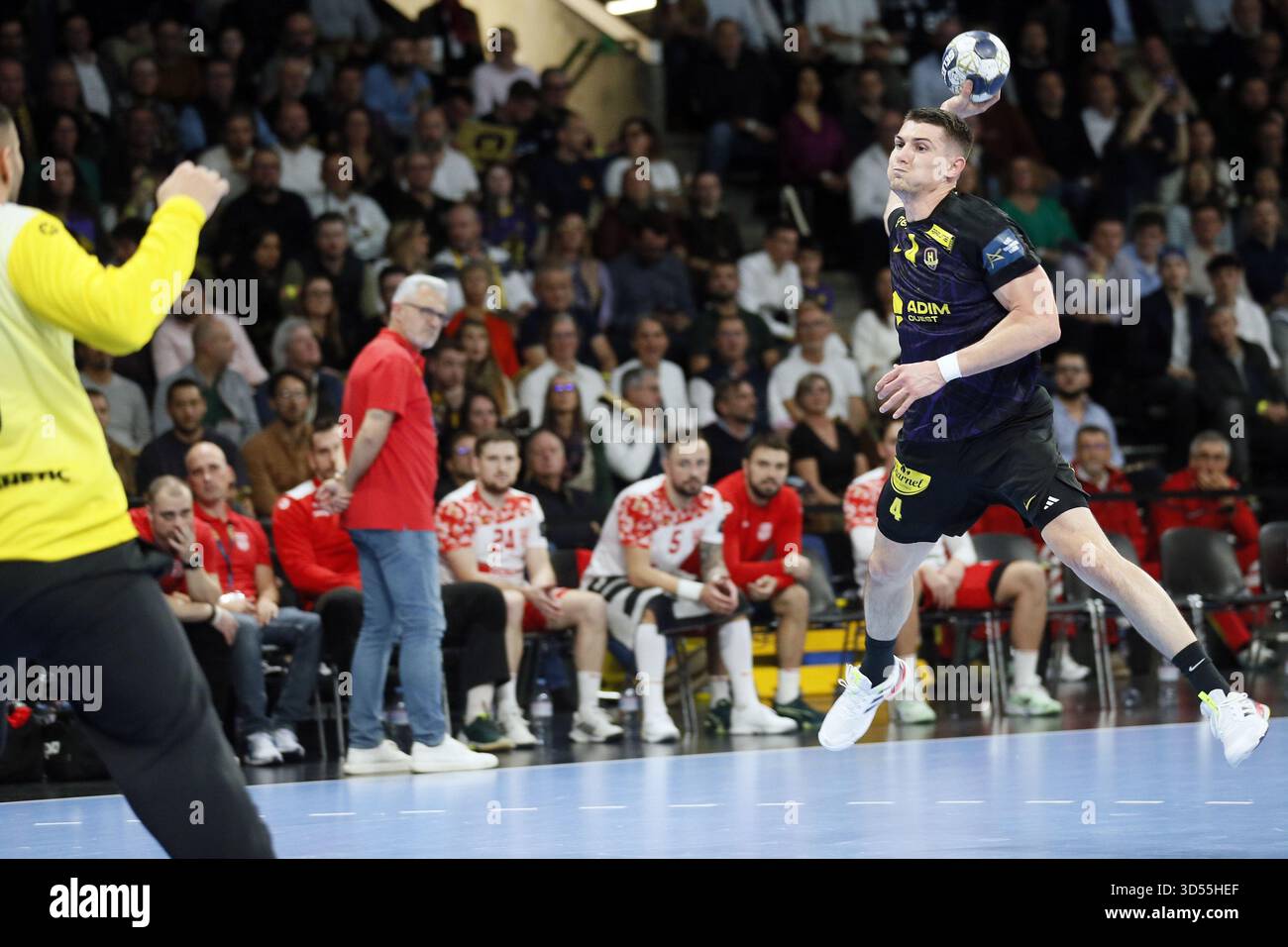 Aymeric MINNE de HBC Nantes lors de la Ligue des Champions EHF, phase de groupes, match de handball entre HBC Nantes et Dinamo Bucuresti le 13 novembre 2025 à H Arena de Nantes, France Banque D'Images