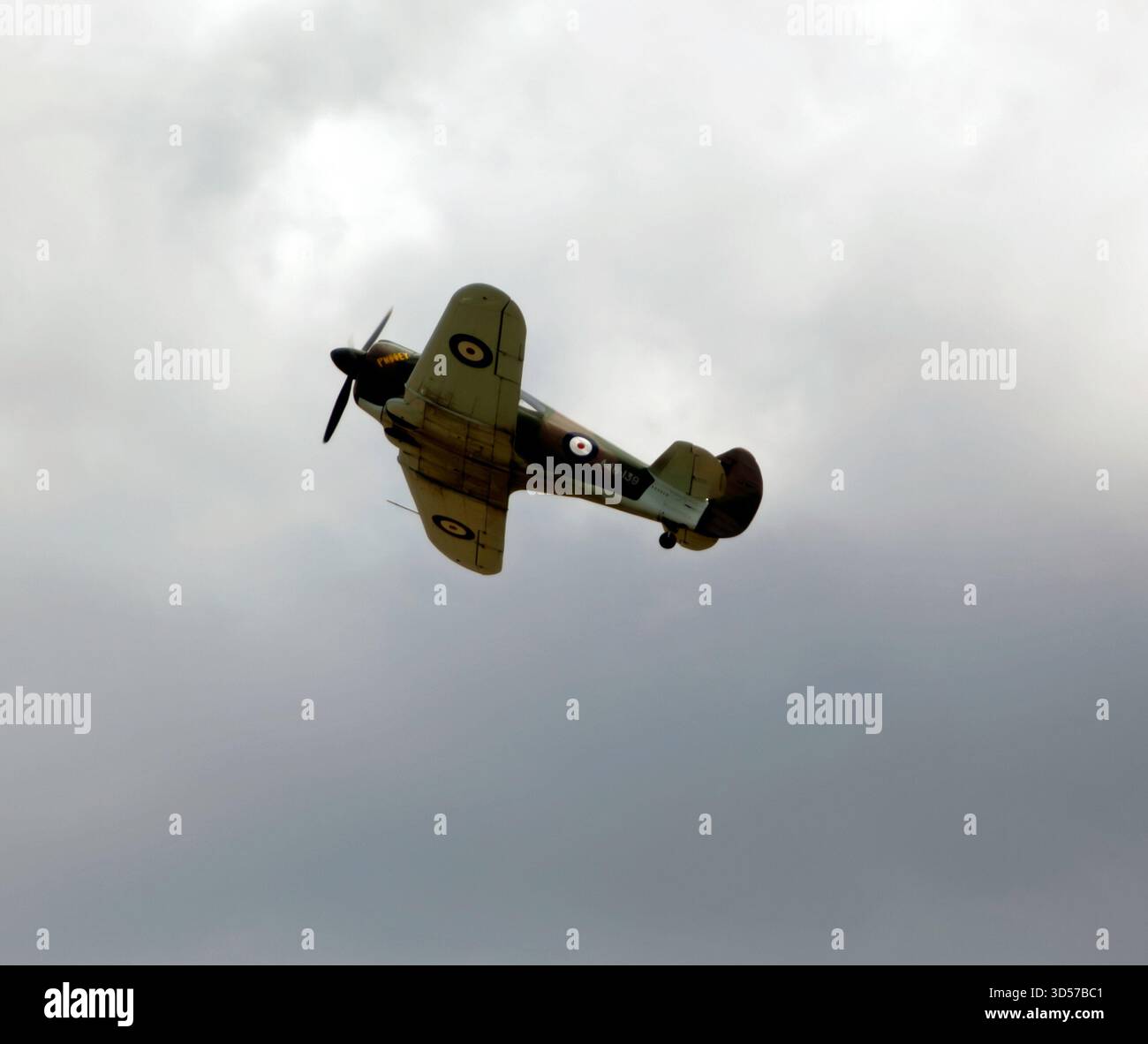 A Replica, Commonwealth Aircraft Corporation CA-13 Boomerang, effectuant une exposition volante, au spectacle aérien de la bataille d'Angleterre, IWM Duxford, 2025 Banque D'Images