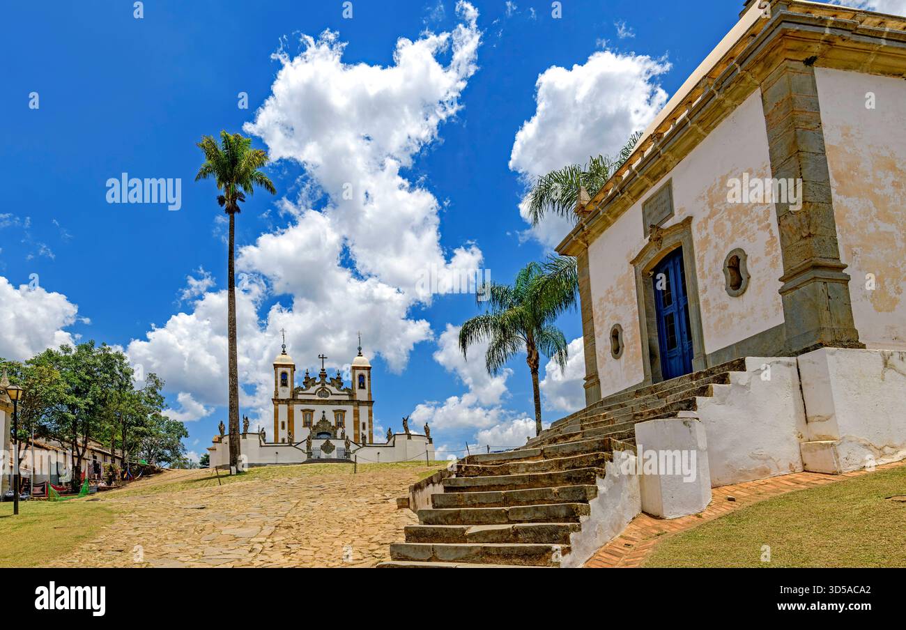 Célèbre sanctuaire de Bom Jesus de Matosinhos avec des sculptures d'Aleijadinho dans la ville de Congonhas dans le Minas Gerais Banque D'Images