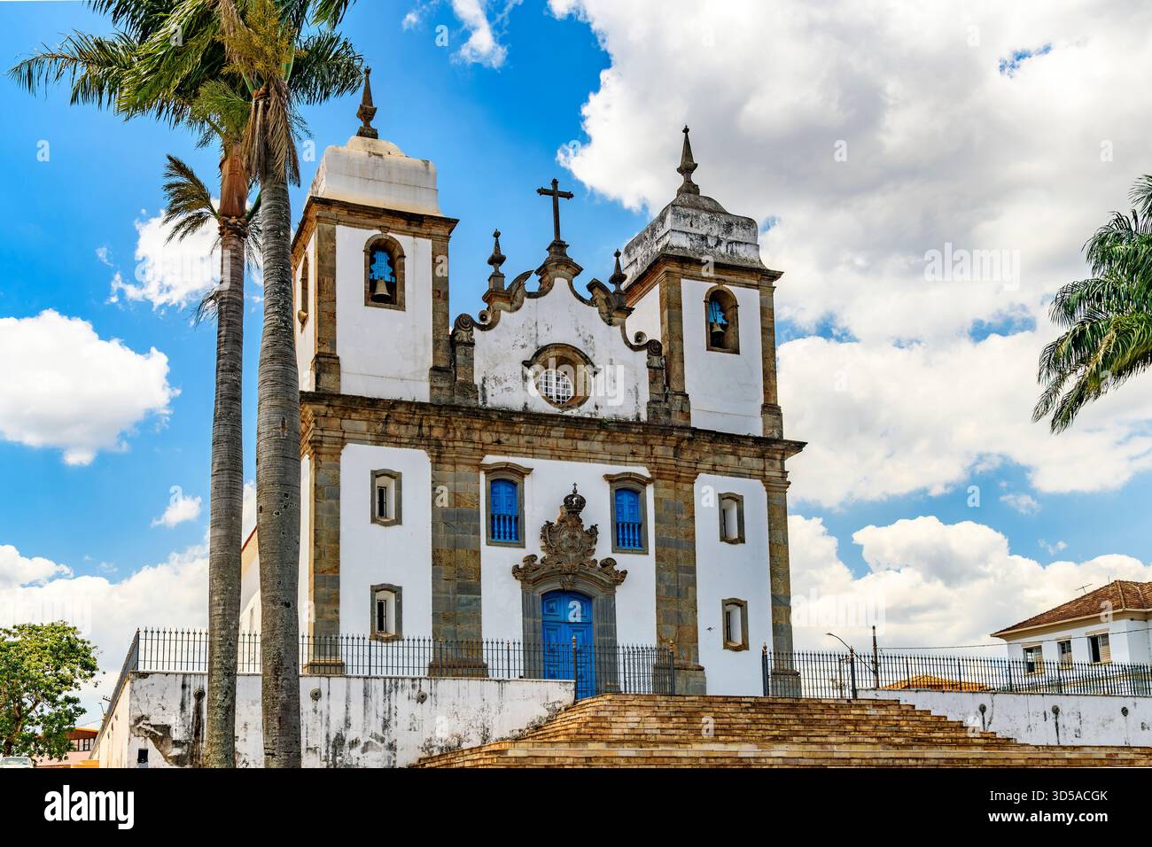 Ancienne église Saint-Joseph, de style baroque, a été construite en 1734 dans la ville historique de Congonhas, Minas Gerais. Banque D'Images