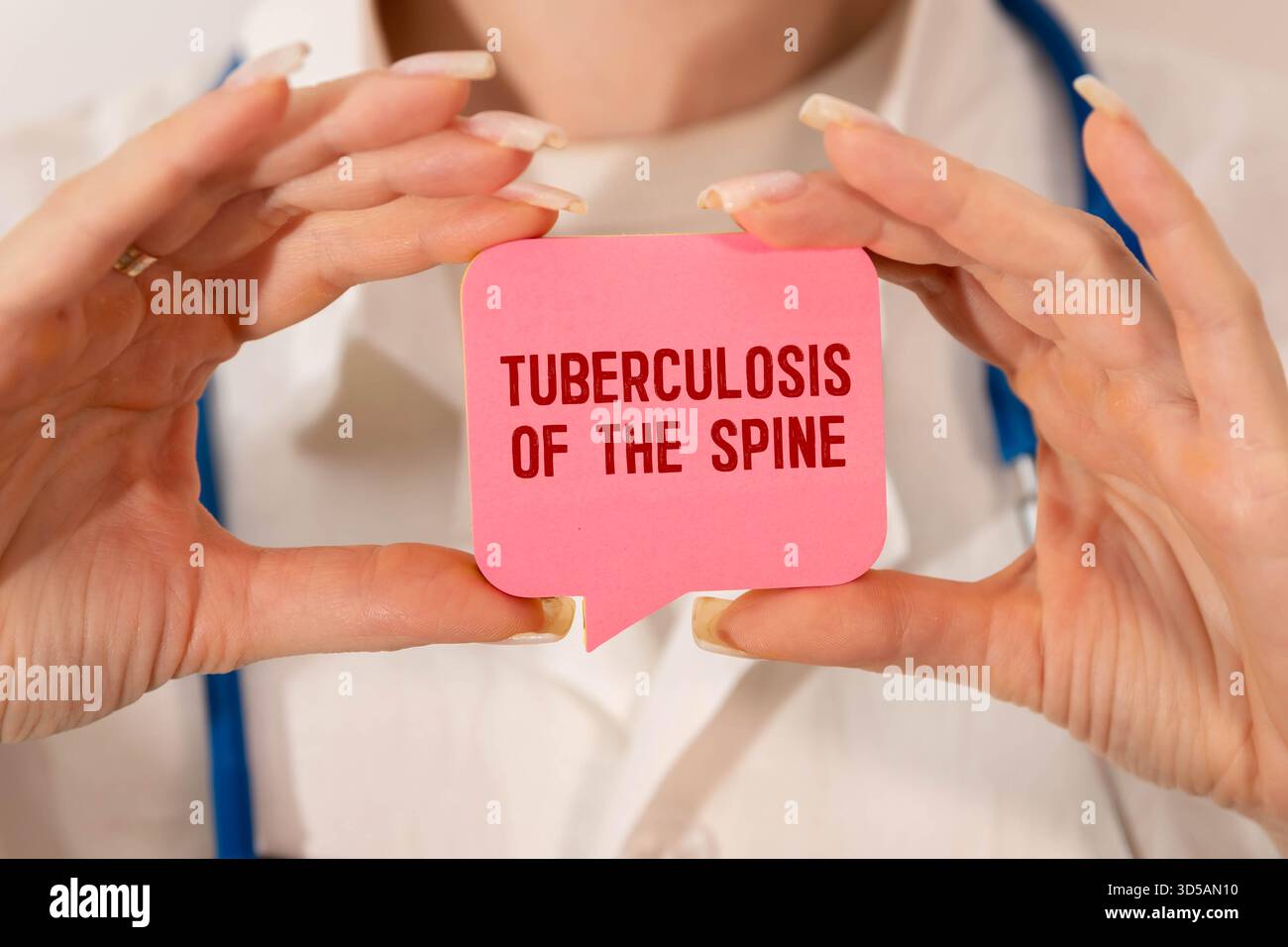 Poster de mots sur le mal de Pott. C'est une infection rachidienne causée par la tuberculose qui peut conduire à l'ostéomyélite, cyphotique Banque D'Images