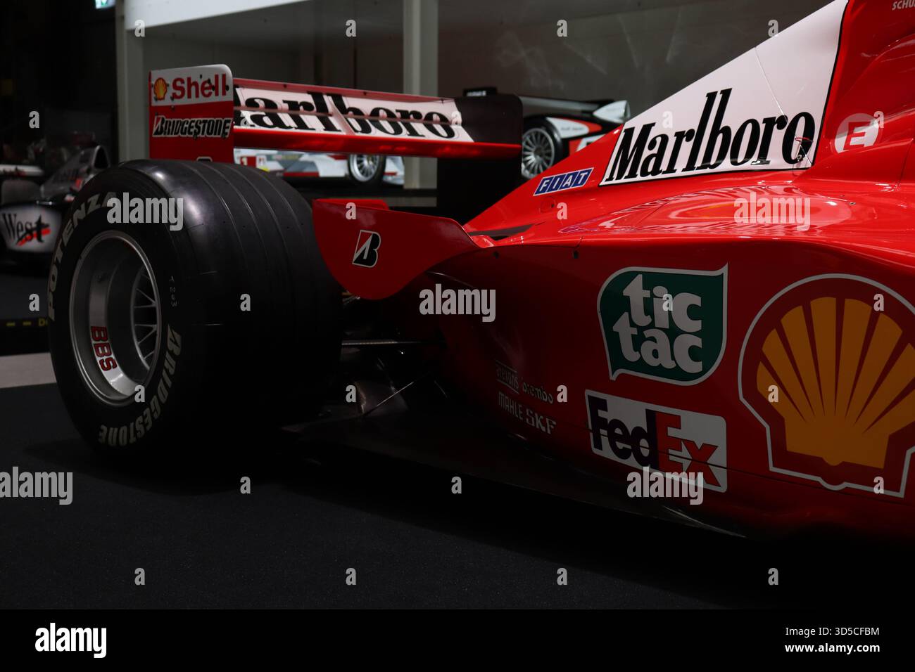 Voiture de course Ferrari F1-2000 pilotée par Michael Schumacher à nationales Automuseum - The Loh Collection, Dietzhölztal, Allemagne Banque D'Images