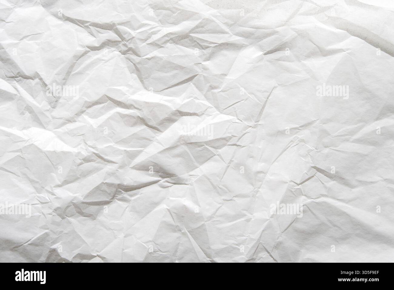 Texture de papier vintage endommagé. Feuille d'aquarelle vierge. Toile de fond de page rugueuse et froissée. Fond rétro pour ordinateur portable. Conception d'affiche de carton léger sans Banque D'Images