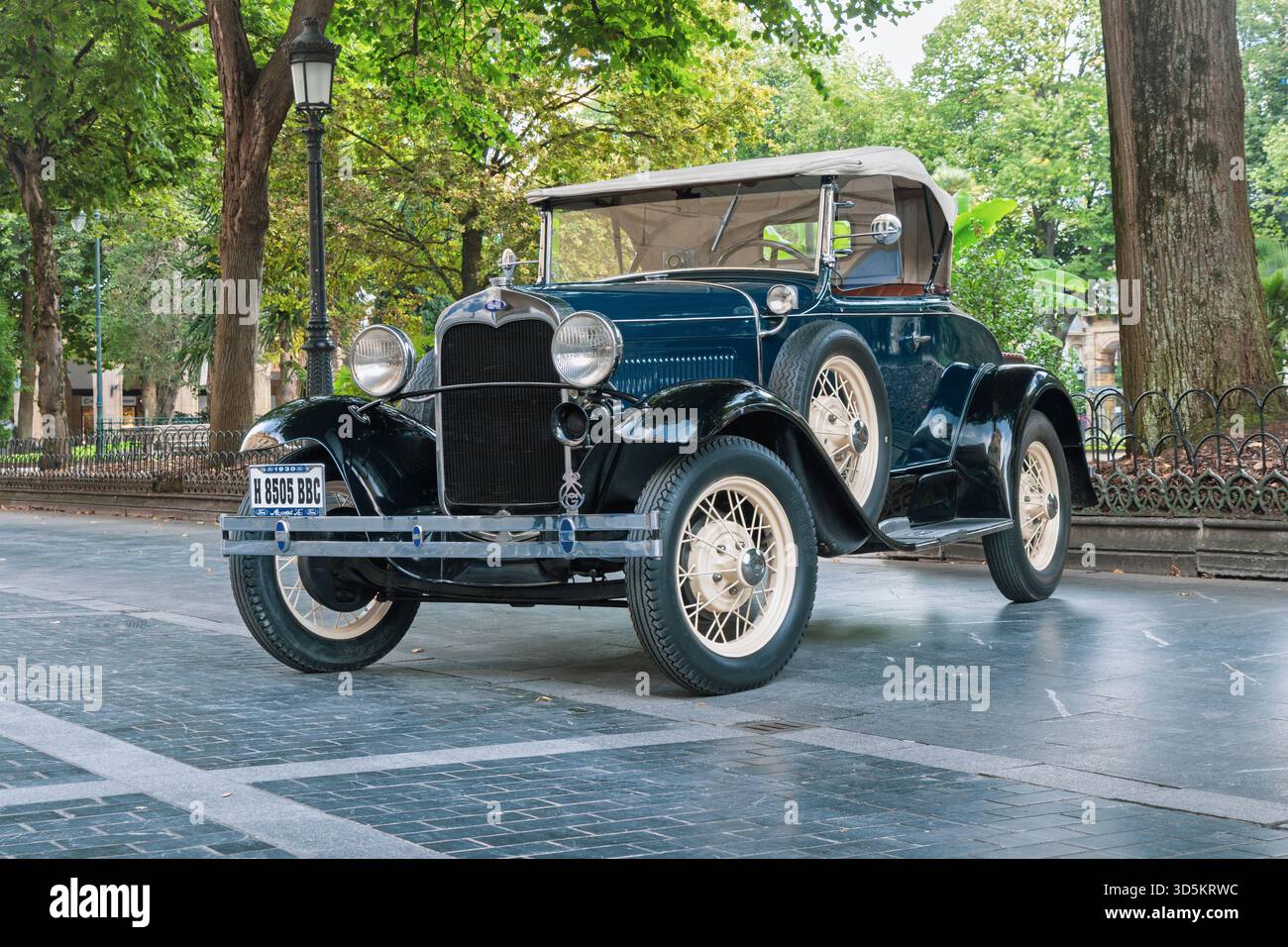 San Sebastian, Espagne-20 septembre 2025 : Ford modèle A Roadster 1930 Banque D'Images