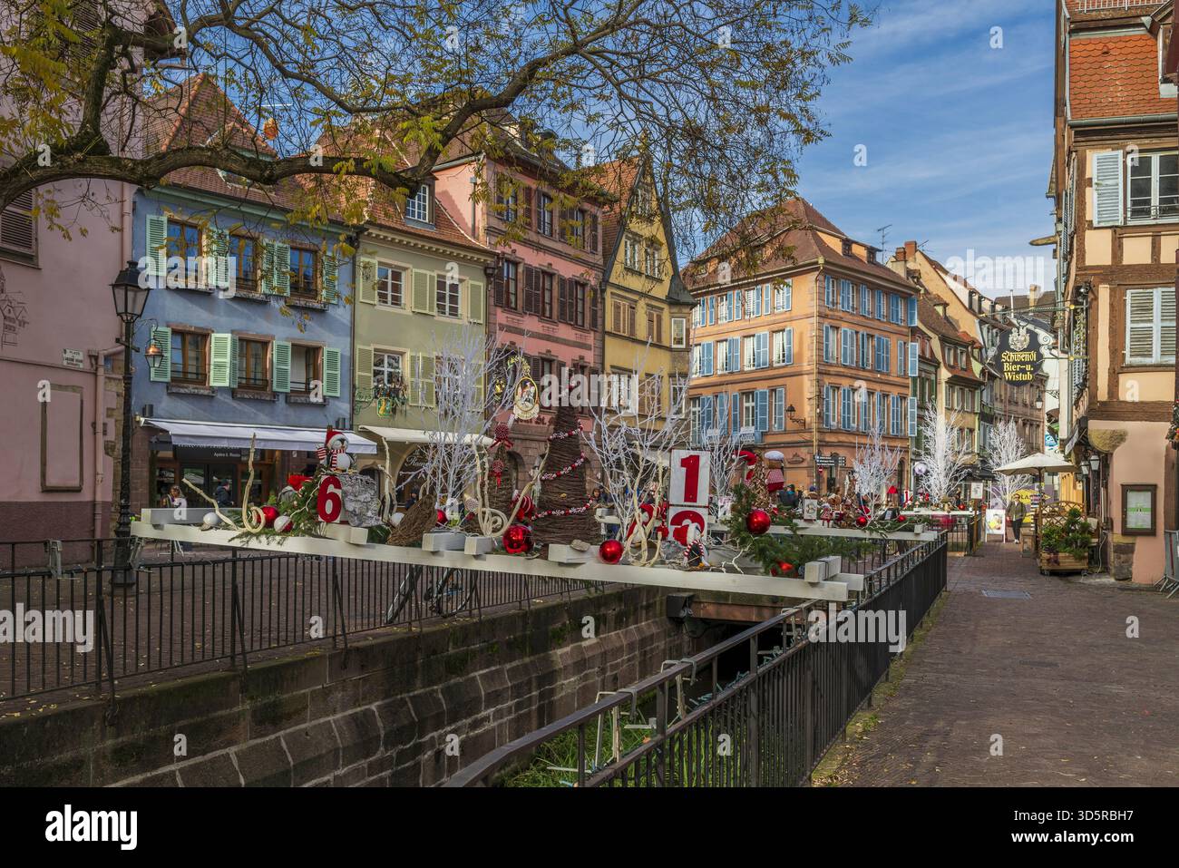 Décorations de Noël dans la vieille ville, Colmar, Haut-Rhin, Grand est, France Banque D'Images