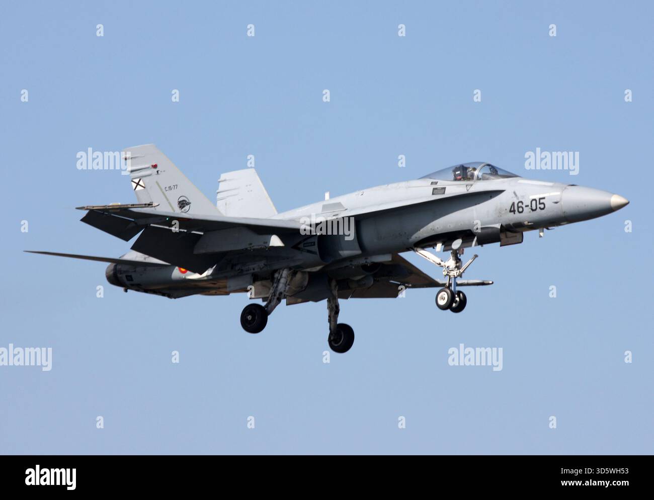 Un McDonnell Douglas F/A-18A+ Hornet de l'armée de l'air espagnole approche de l'aéroport de Lanzarote Arrecife Banque D'Images