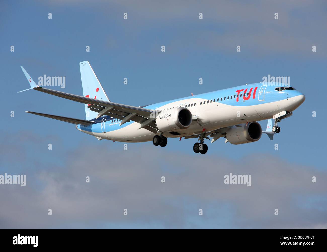 Un Boeing 737-8 MAX de TUI Banque D'Images