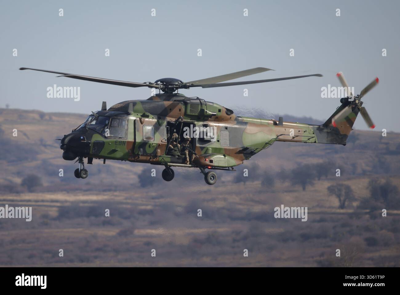 Cincu, Roumanie - 13 novembre 2025 : hélicoptère français Eurocopter Tiger lors de l'exercice multinational Dacian automne 2025. Banque D'Images