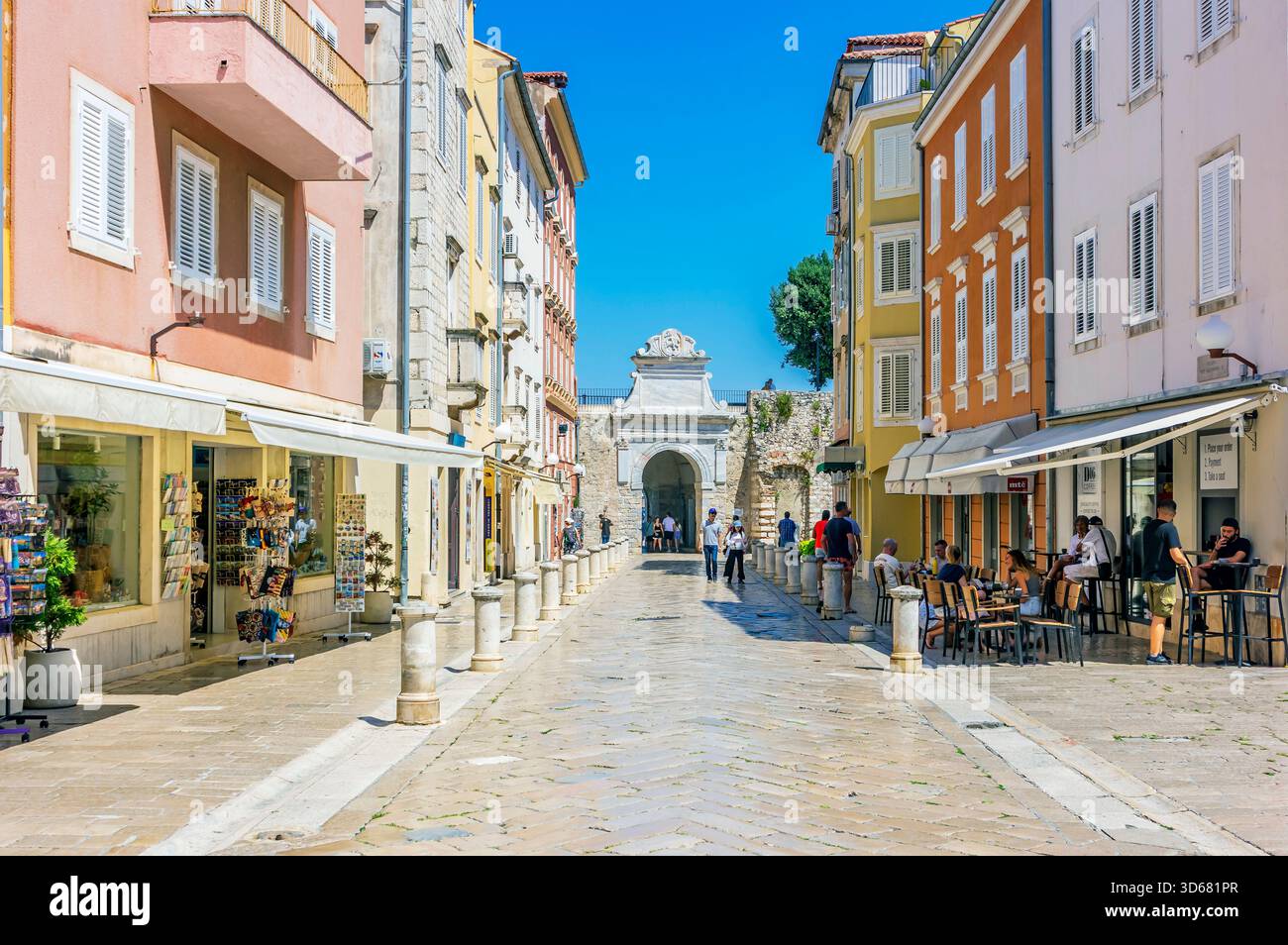 Vue sur les remparts de la ville de Zadar, un site classé au patrimoine mondial de l'UNESCO, est un impressionnant système de défense datant du XVIe siècle Banque D'Images