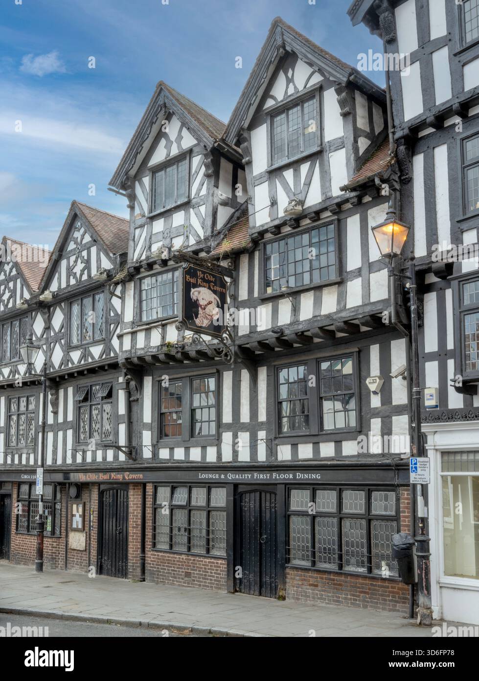 YE Olde Bull Ring Tavern - public House - Bull Ring, Ludlow, Shropshire, Angleterre, Royaume-Uni Banque D'Images
