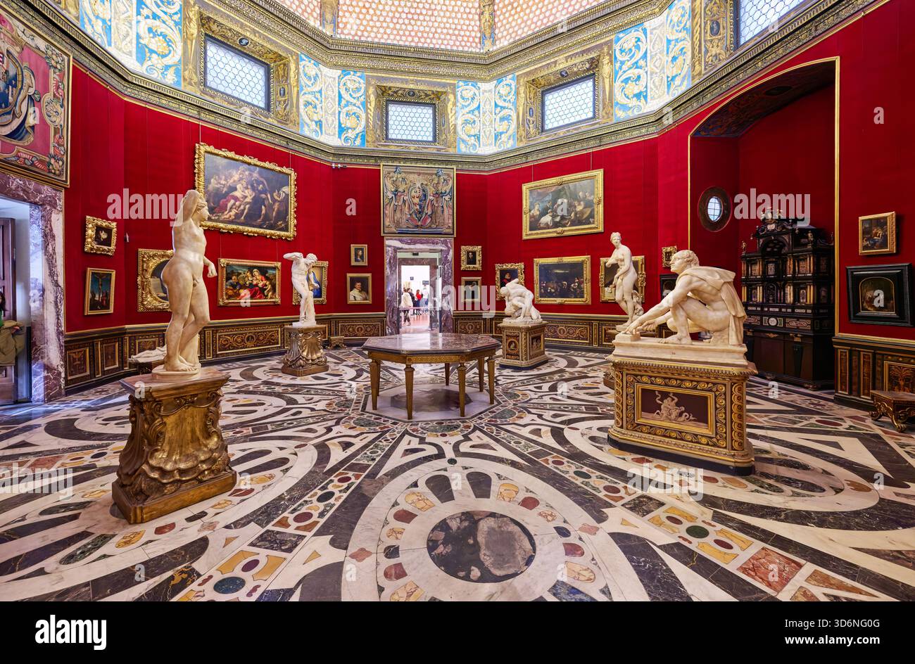 La galerie Tribune (degli Tribuna) dans la galerie Uffizi, Florence, Toscane, Italie Banque D'Images