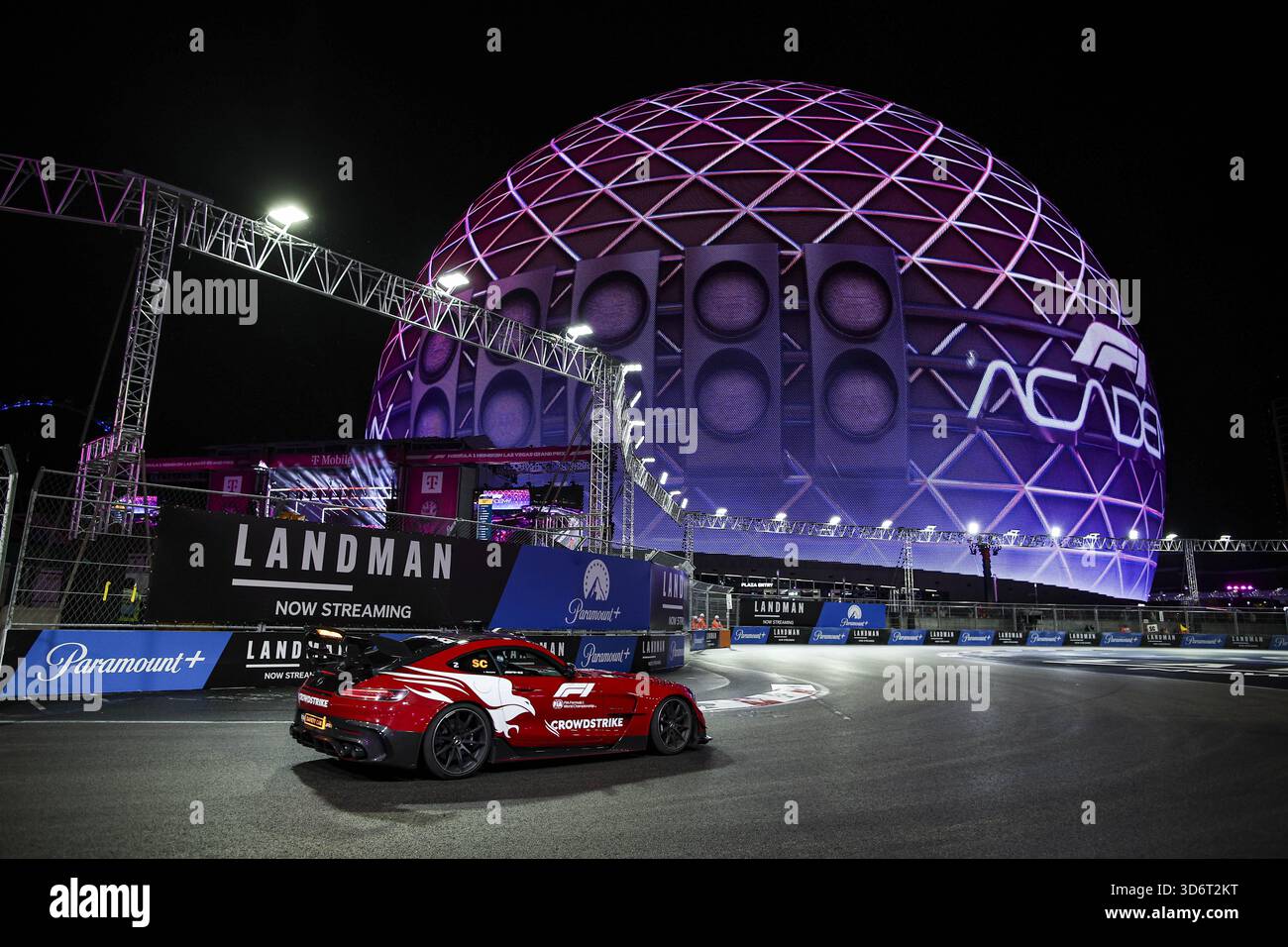 FIA Mercedes-AMG GT Black Series Safety car lors du Grand Prix de formule 1 de Las Vegas 2025, 22e manche du Championnat du monde de formule 1 2025 de la FIA du 21 au 23 novembre 2025 sur le Las Vegas Strip circuit, à Paradise, Nevada, États-Unis d'Amérique Banque D'Images