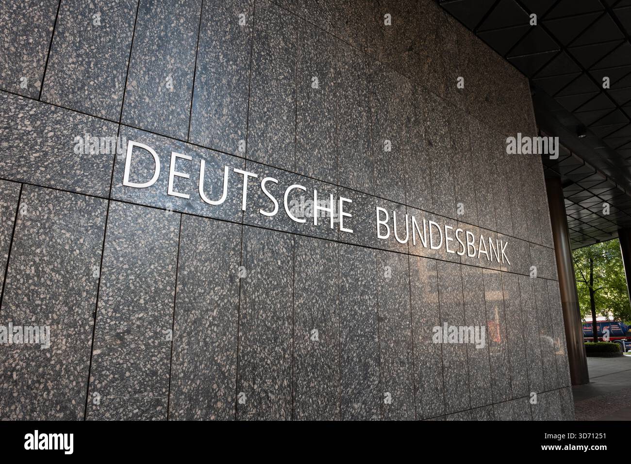 Signe Deutsche Bundesbank à l'extérieur du bâtiment à Hambourg. La Banque centrale allemande est une autorité financière au sein de l’Eurosystème. Banque D'Images