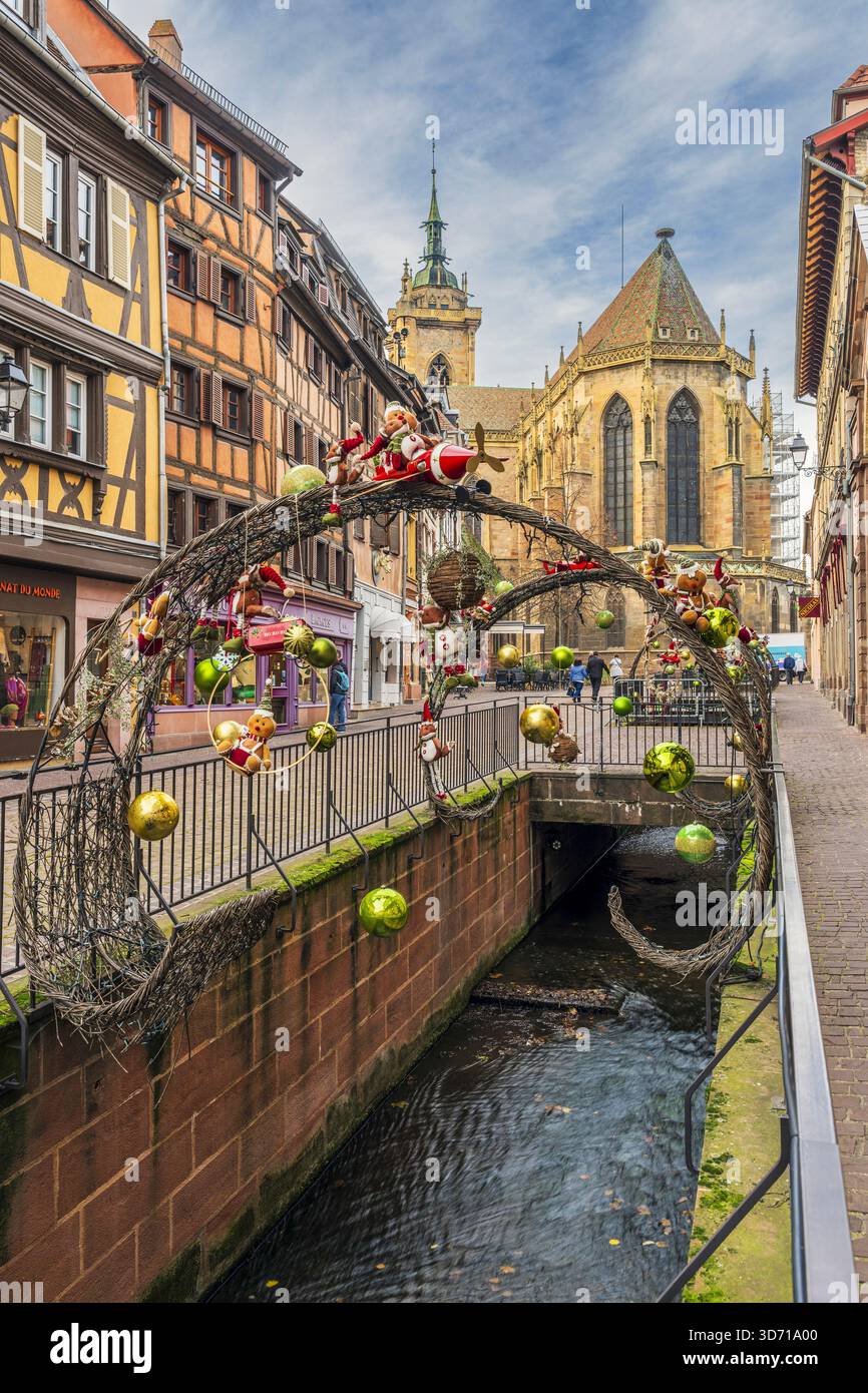 Décorations de Noël dans la vieille ville, Colmar, Haut-Rhin, Grand est, France Banque D'Images