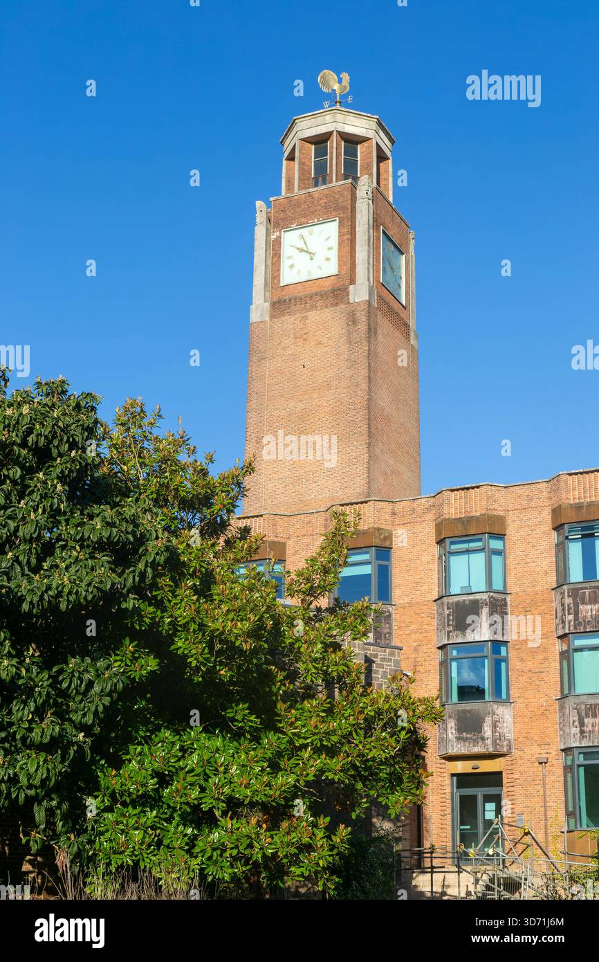 Tour de l'horloge de Northcote House, Streatham Campus, Université d'Exeter, Exeter, Devon, Angleterre, Royaume-Uni Banque D'Images