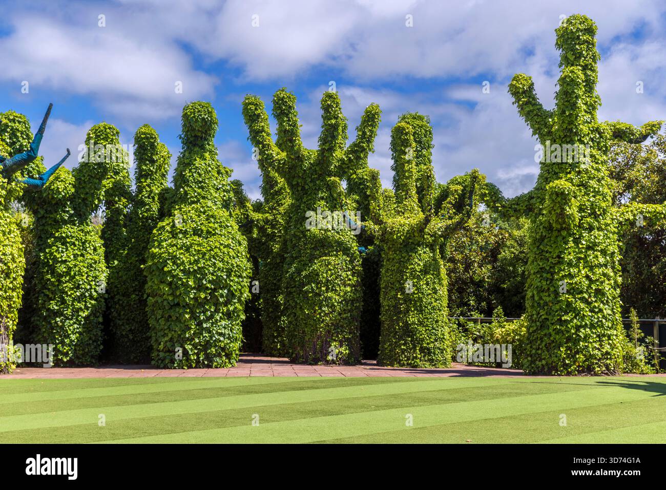 Le jardin surréaliste, l'un des jardins clos de Hamilton Gardens, Waikato, Nouvelle-Zélande Banque D'Images