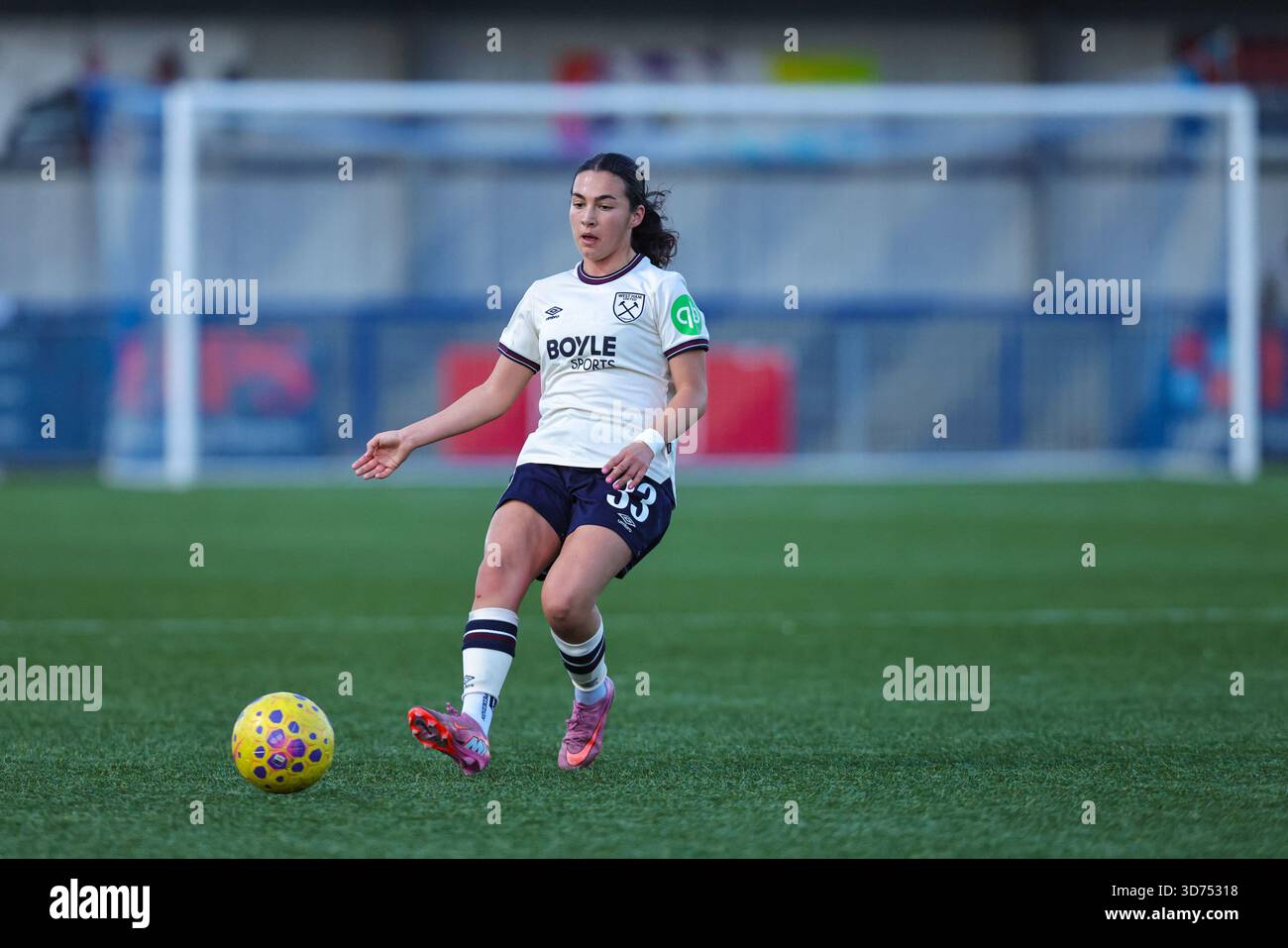 Westleigh Park, Havant, Hants, Royaume-Uni. 23 novembre 2025. Halle Houssein (33 West Ham) lors du match de la Subway League Cup entre Portsmouth FC Women et West Ham United Women, à Westleigh Park, Havant, Angleterre. (Neil Holmes/SPP) crédit : SPP Sport Press photo. /Alamy Live News Banque D'Images
