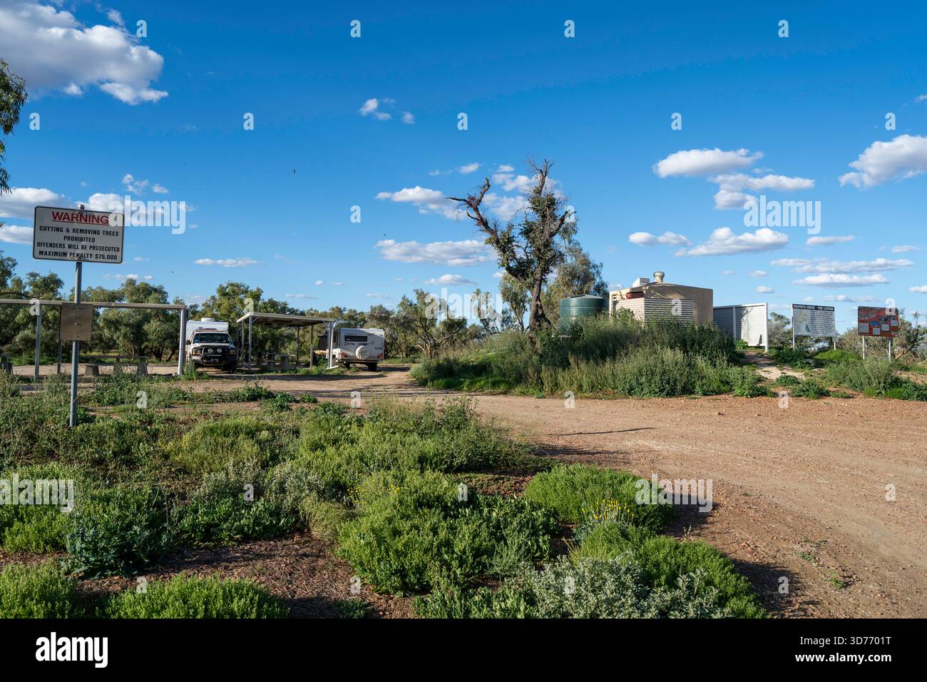 Panneau d'information dans les installations de camping, Cooper's Creek, Windorah, Queensland, Australie Banque D'Images