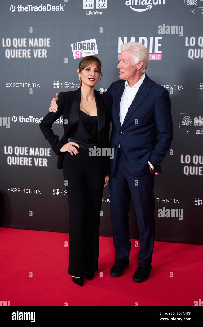 24 novembre 2025, Madrid, Madrid, Espagne : Richard Gere, Alejandra Gere assiste à ‘Lo que nadie quiere ver (ce que personne ne veut voir)' première au Cinéma Callao le 24 novembre 2025 à Madrid, Espagne (crédit image : © Jack Abuin/ZUMA Press Wire) USAGE ÉDITORIAL SEULEMENT ! Non destiné à UN USAGE commercial ! Banque D'Images