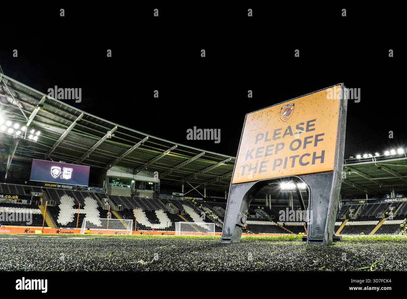 Hull, Royaume-Uni . 25 novembre 2025. Photo de gauche à droite, une vue générale de l'intérieur du stade avant Hull City vs Ipswich Town - EFL Championship au MKM Stadium. Crédit : Freddie Yeo/Alamy Live News Banque D'Images