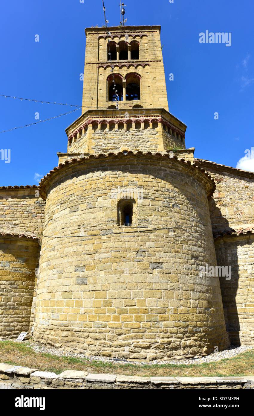 Église Santa Eugènia de Berga (romane, XIe siècle). Santa Eugènia de Berga, Osona, Barcelone, Catalogne, Espagne. Banque D'Images
