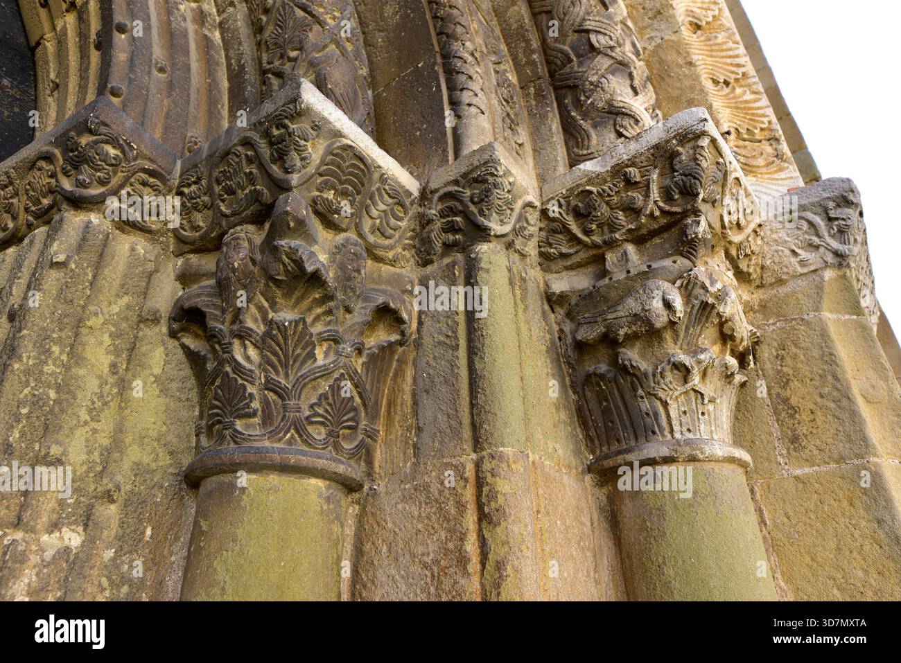 Église Santa Eugènia de Berga (romane, XIe siècle). Santa Eugènia de Berga, Osona, Barcelone, Catalogne, Espagne. Banque D'Images