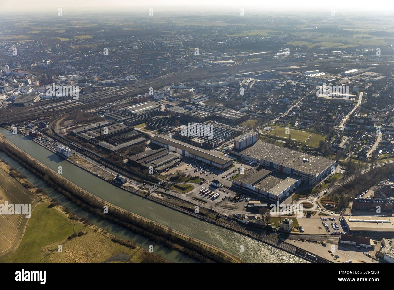 Voest Alpine Boehler Welding an der Hafenstrasse im Hammer Hafen am Datteln-Hamm-Kanal Ham.m, Ruhr region, Rhénanie du Nord-Westphalie, Allemagne, Hamm, DEU Banque D'Images