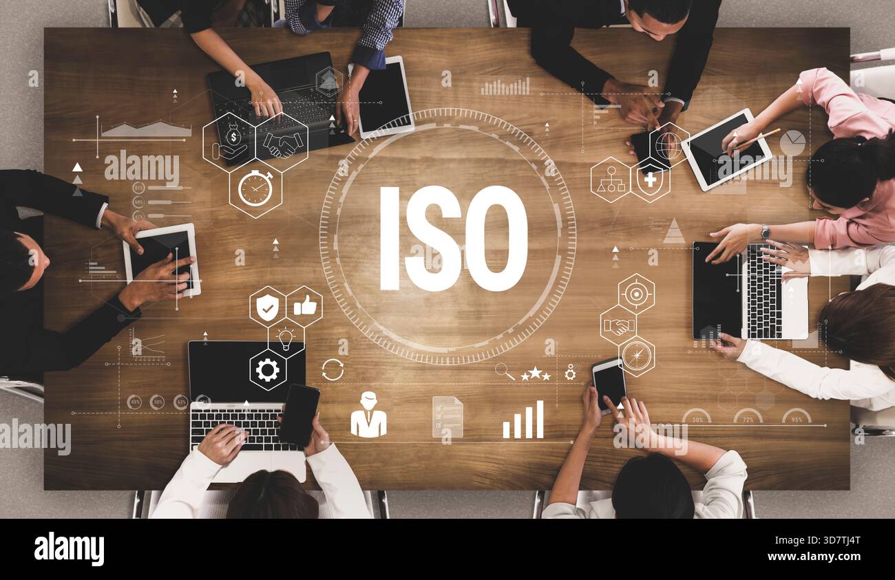 Le concept de certification ISO pour les normes internationales de gestion de la qualité. L'invention concerne un système permettant d'assurer la qualité, l'efficacité et la comptabilité des processus métier Banque D'Images