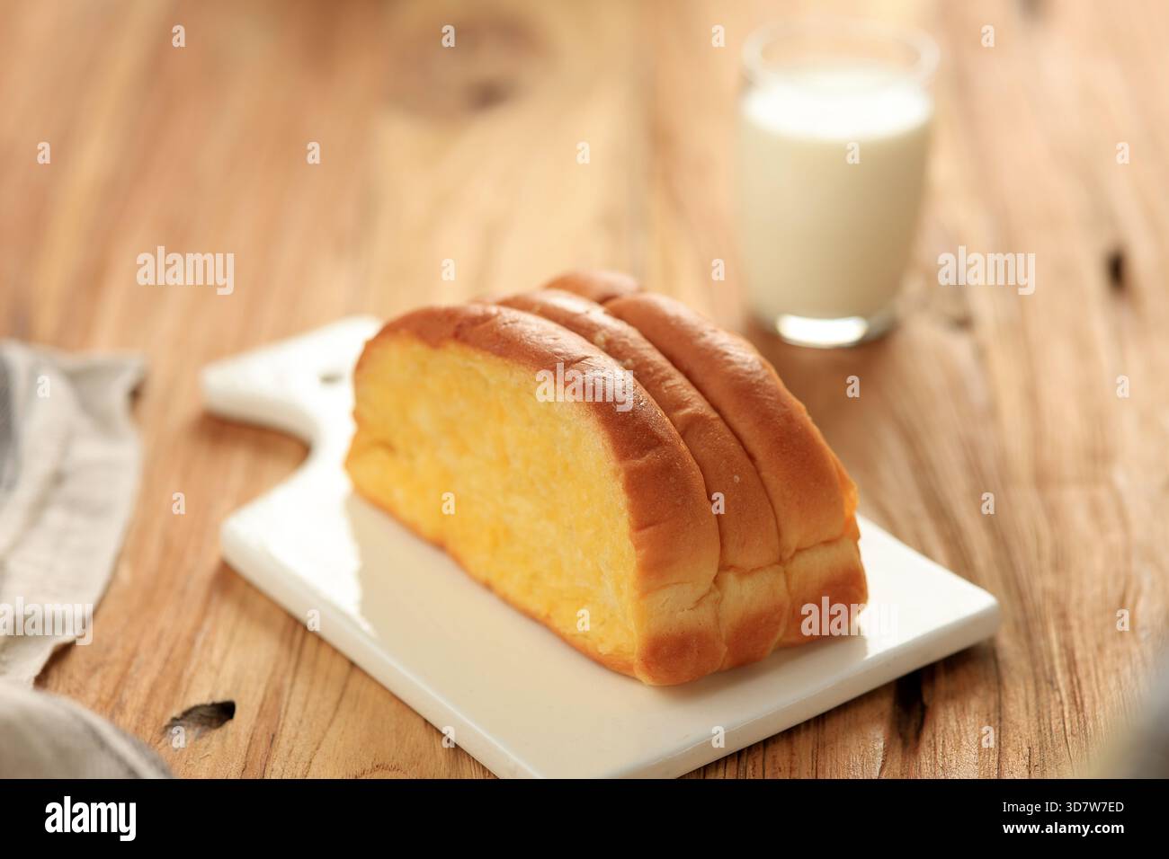 Roti Sisir Jadul, pain Sweet Soft Pull Over maison avec margarine et sucre tartiné. Banque D'Images