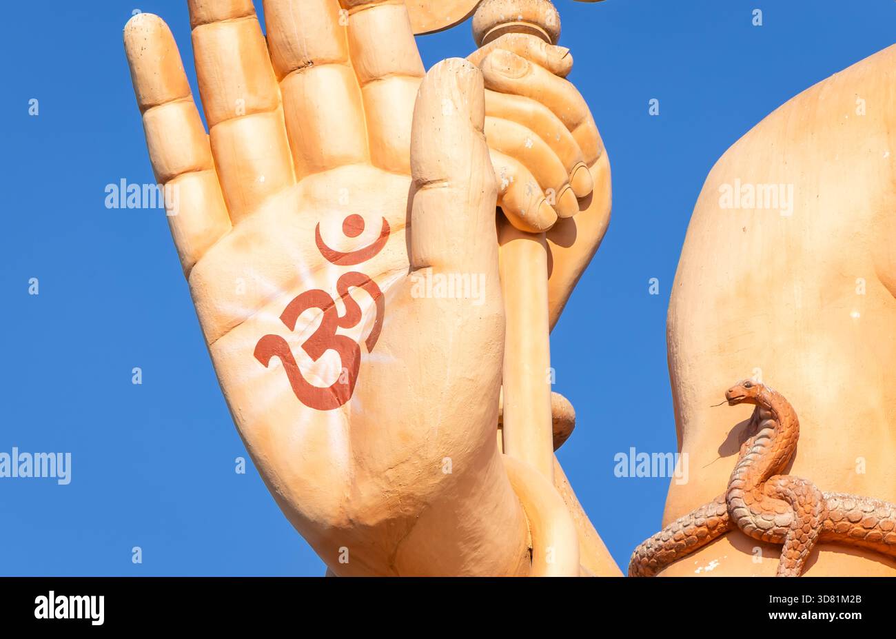 empreinte de main de paume de shiva religieuse montrant om signe Banque D'Images
